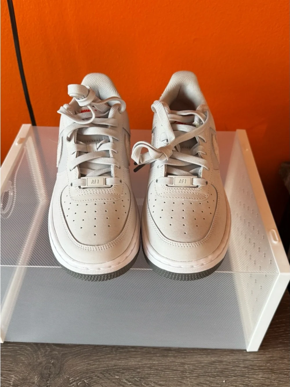 Nike low top